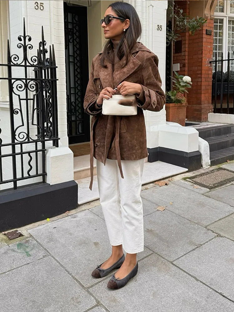 Новинка 2024 шикарная двубортная замшевая куртка с поясом для женщин классические