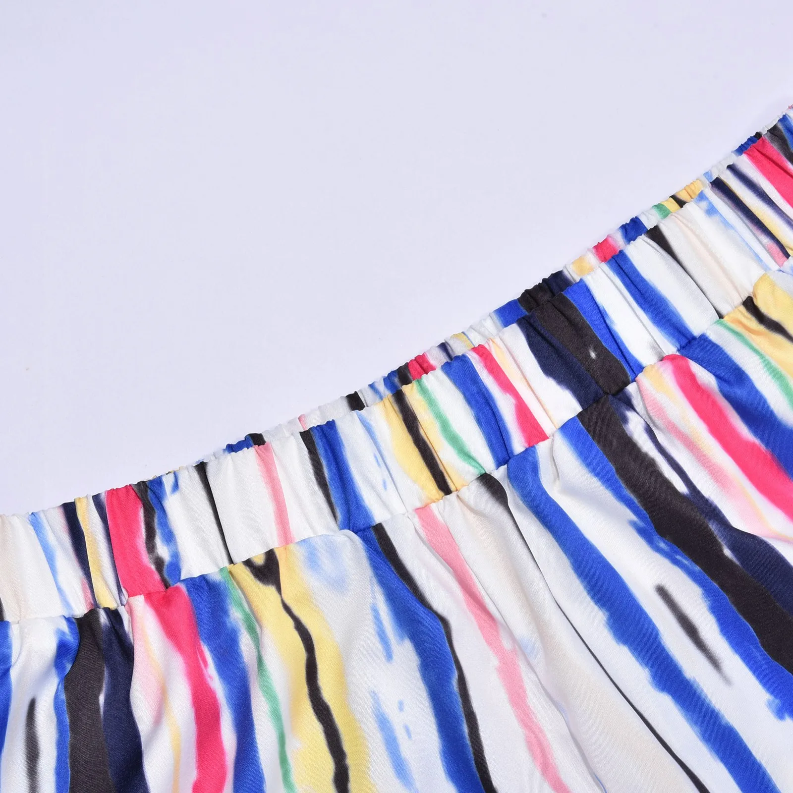 Men Color Block 2 Piece Suit Deep V-Neck T-Shirt+Shorts Breathable Male Set Beach Ropa Hombre Beachwear Vacation Conjuntos New