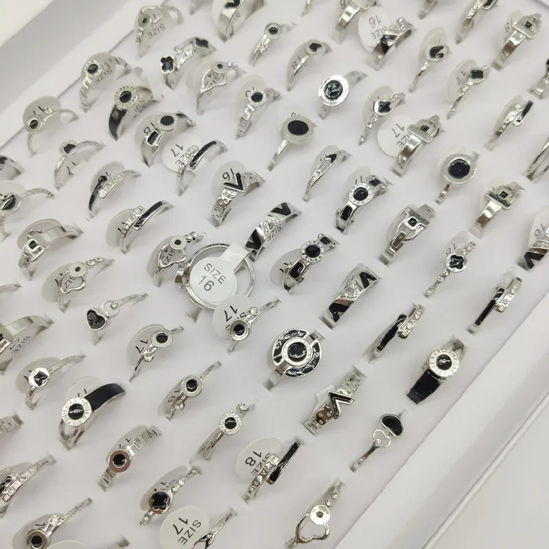 

30pcs/Lot Wholesale New Mix Style Size Finger Rings For Women Personality Black Enamel Crystal Leaf Joint Ring Girl Party Bar