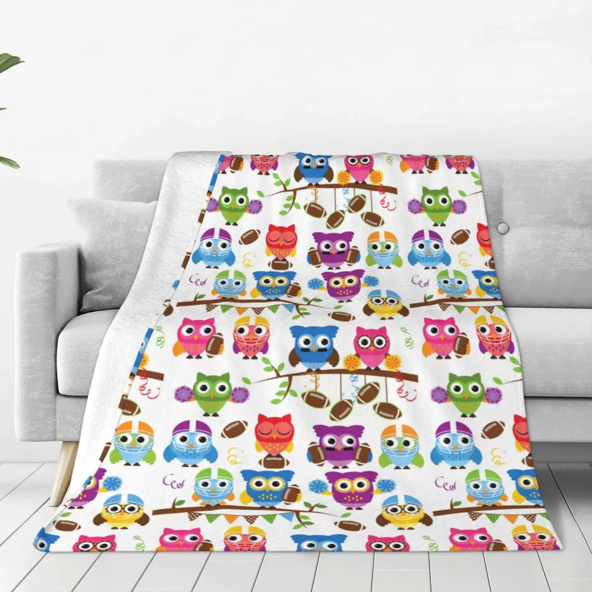 

Owl Cheerleading League Soft Fleece Throw Blanket Warm Cozy for All Seasons Comfy Microfiber Blanket for Couch Sofa Bed 40"x30"