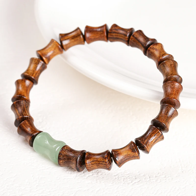 Женский браслет из сандалового дерева и нефрита в форме бамбука