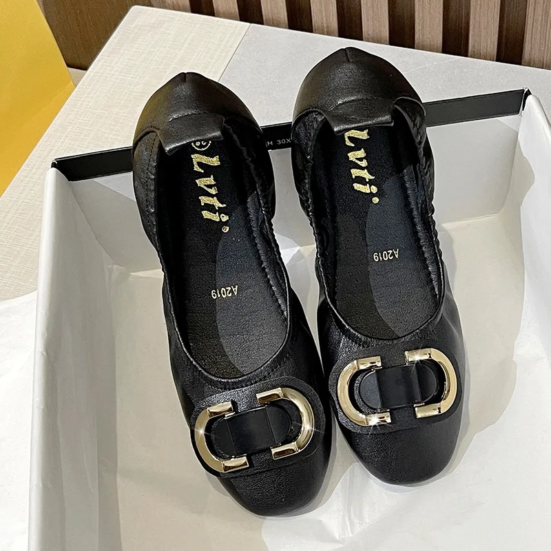 Fashion Pearl Sandals Summer Women Flat Beach Sandals Rhinestone Women's Shoes Outdoor Leisure Plus Size 34-43 Sandalias