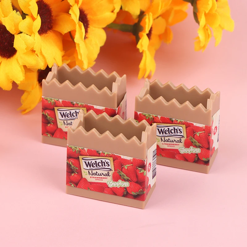 

1Pcs 1:12 Dollhouse Miniature Simulation Strawberry Basket Model DIY Accessories