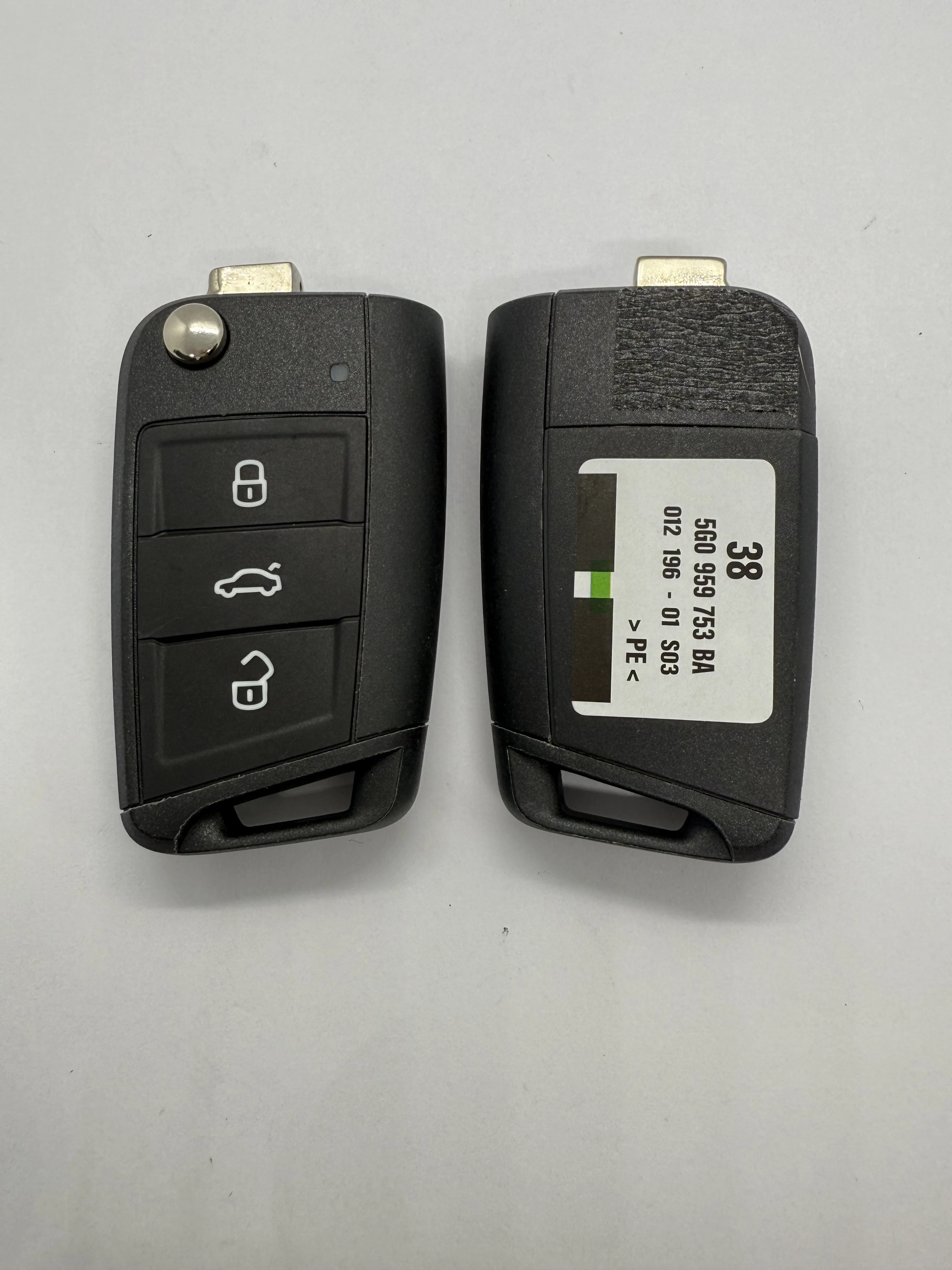 

CN001068 Оригинальный откидной ключ 5G0 959 752 BA Smart Key 5G6 959 752 AG 433 МГц MQB48 5G0 959 752 BB для VW Tiguan Touran Sharan