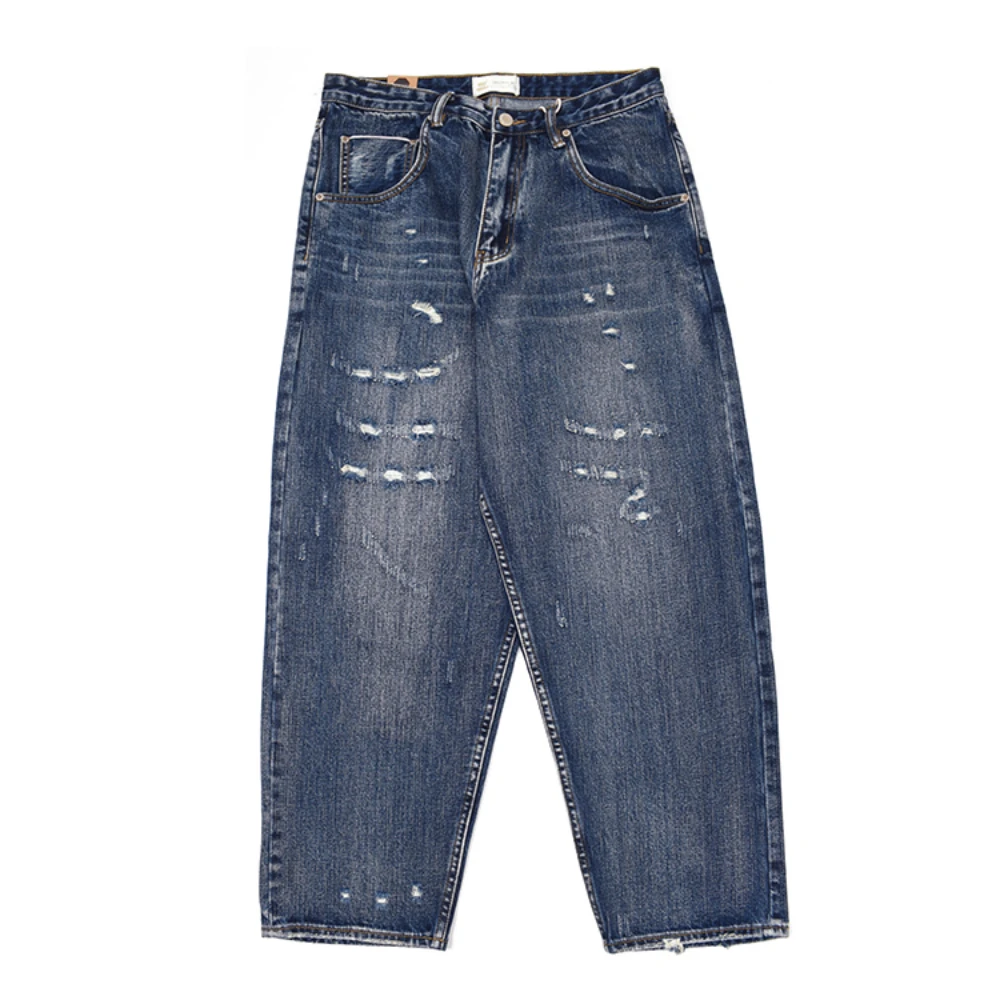 Red-eared Japanese-style retro jeans with old holes and heavy washing, loose straight micro-cone trousers.