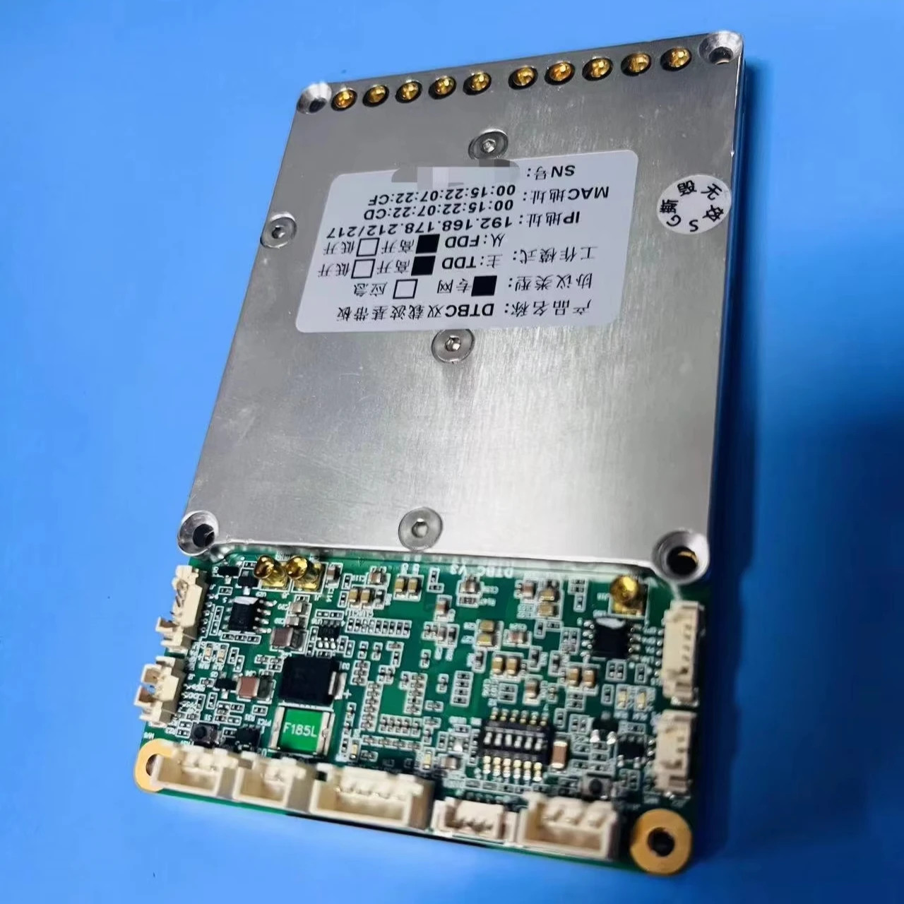 Двухдиапазонный усилитель сигнала мобильного телефона IMSI TMSI IMEI уловитель