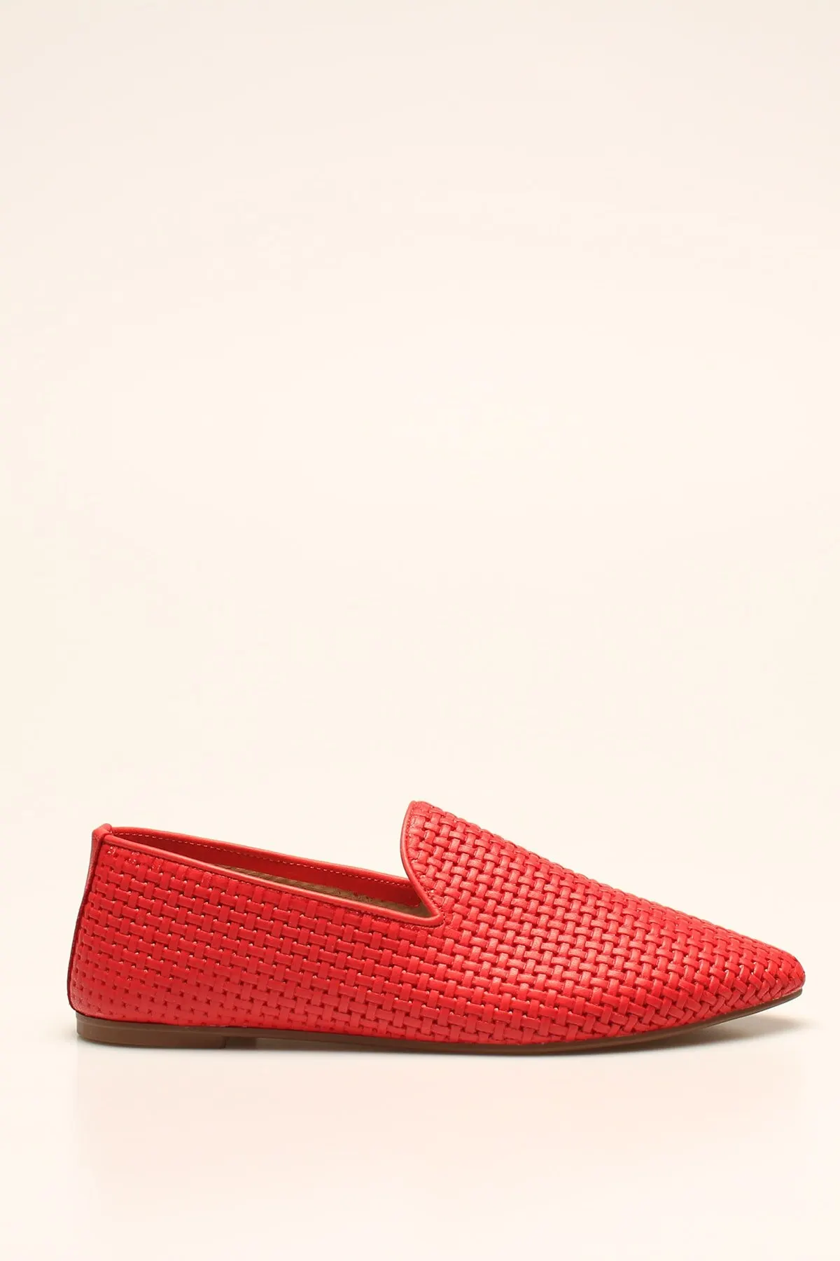 

Fashion Style Red Printed Genuine Leather Casual Flat Shoes