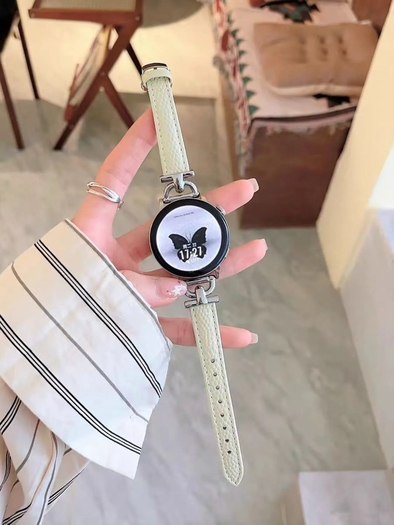 Тонкий кожаный ремешок 18 20 22 мм для Samsung Galaxy Watch 7 6 5 4 3 Active 40/44 D с металлической