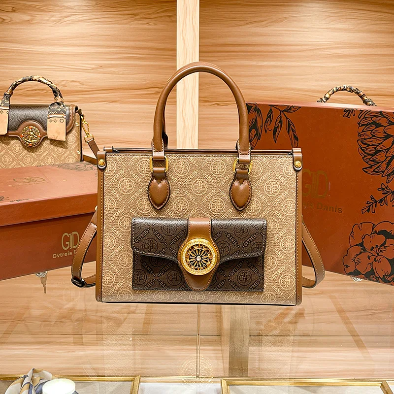 2023 new fashion portable Tote bag senior light luxury everything temperament commuter one shoulder oblique span women's bag