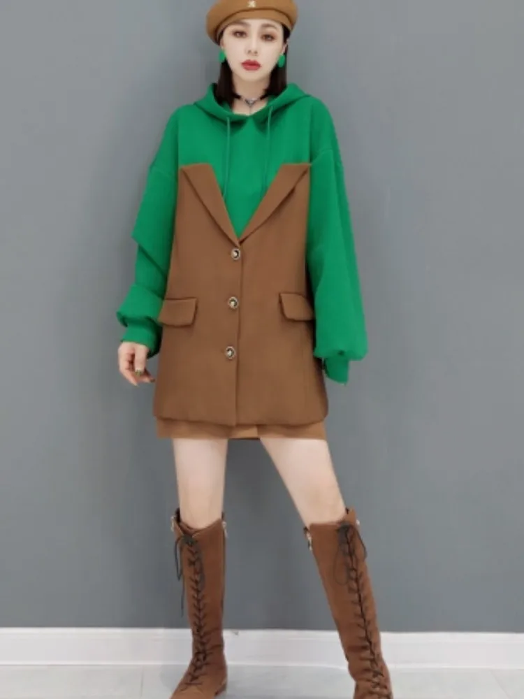 

URIOR 2023 Autumn Winter New Fashion Patchwork Hooded Sweatshirt Suit Style Mid Length Fake Two Piece Pullover for Women