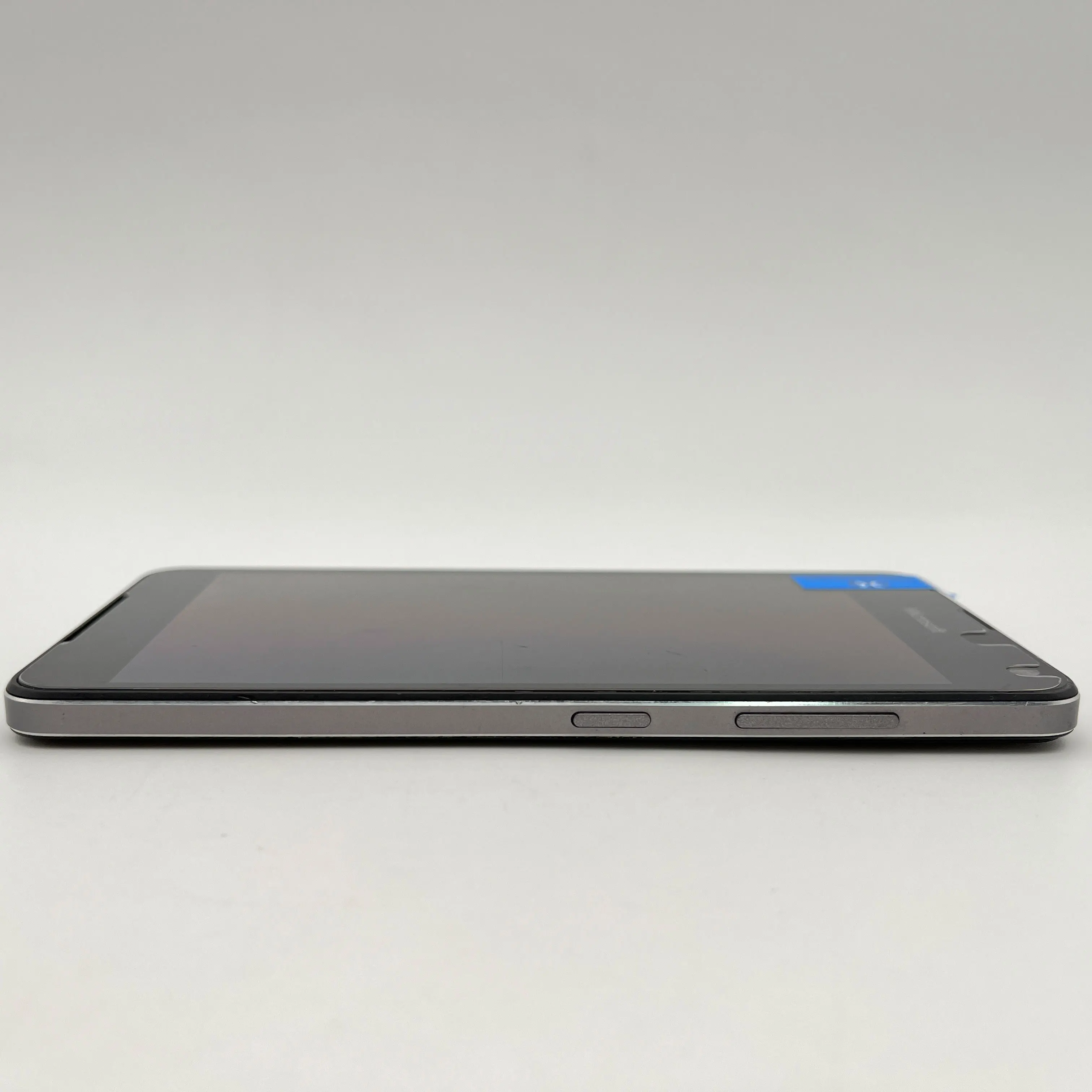 Восстановленный оригинальный мобильный телефон Lumia 650 2G, разблокированный GSM 9001800, 8 МП, Bluetooth, 2000 мАч, сделано в Финляндии (art.: 3920d37546b60) - 3920d37546b60