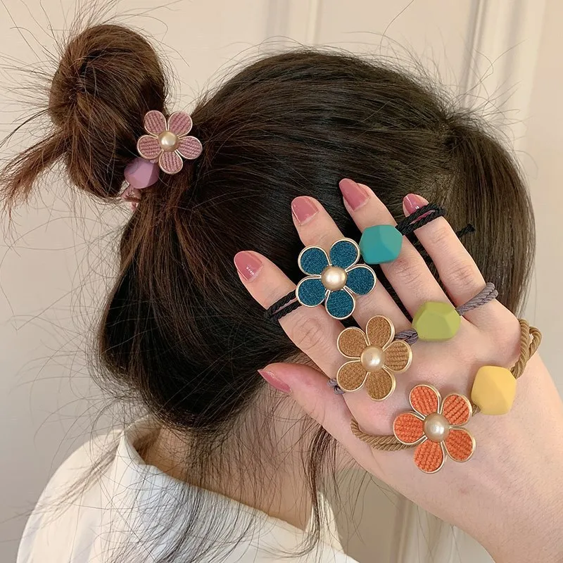 

2023 New Arrival Korean Fashion Flowers Rubber Band Hair Ring Elastic Hair Bands Head Rope Hair Accessories for Women