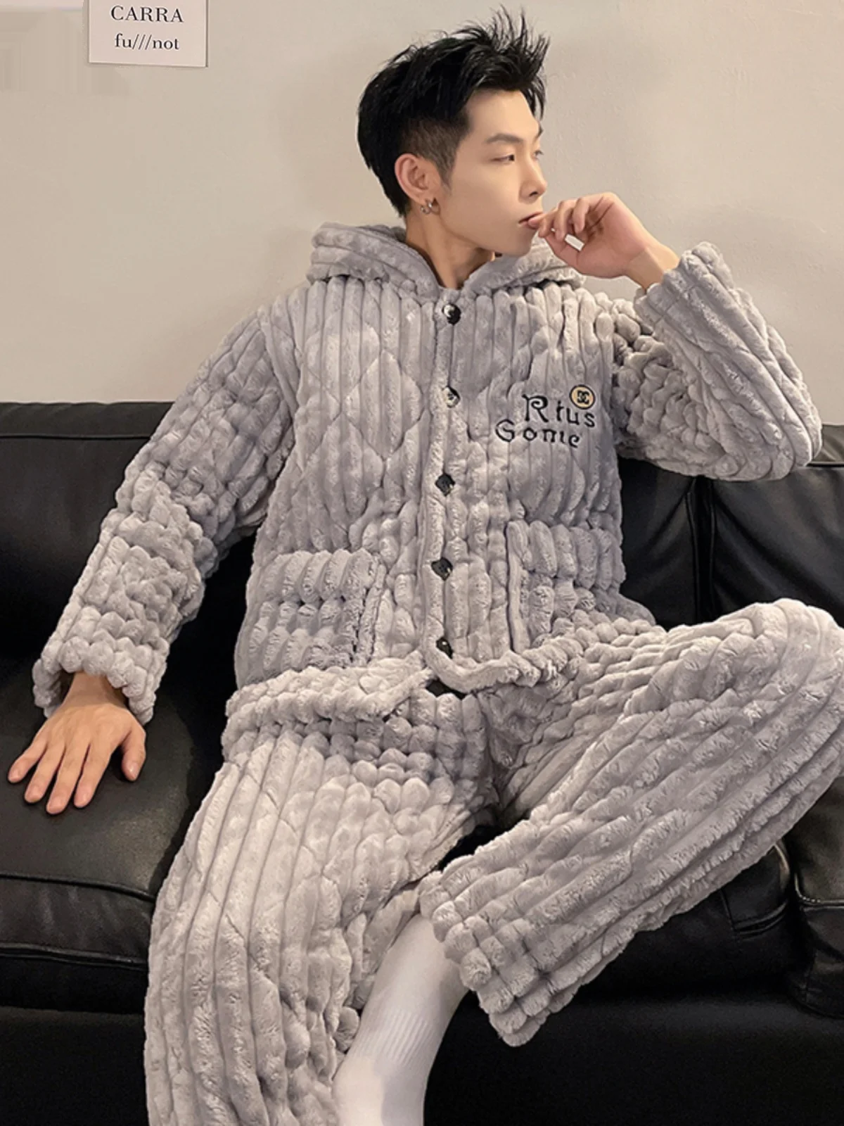 Мужские пижамы с специальной распродажей осенне-зимний трехслойный стеганый