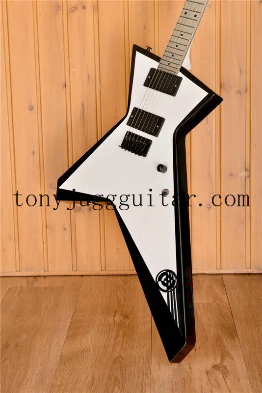 

Rare GT Glenn Tipton Judas Priest White Cream Explorer Electirc Guitar, Copy EMG Picups, Dot Inlay, Black Hardware