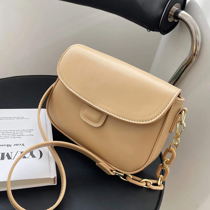 

Сумка на плечо Повседневная роскошная дизайнерская сумка на цепочке сумки через плечо однотонная женская сумка 2022 трендовые мини-кошельки ...