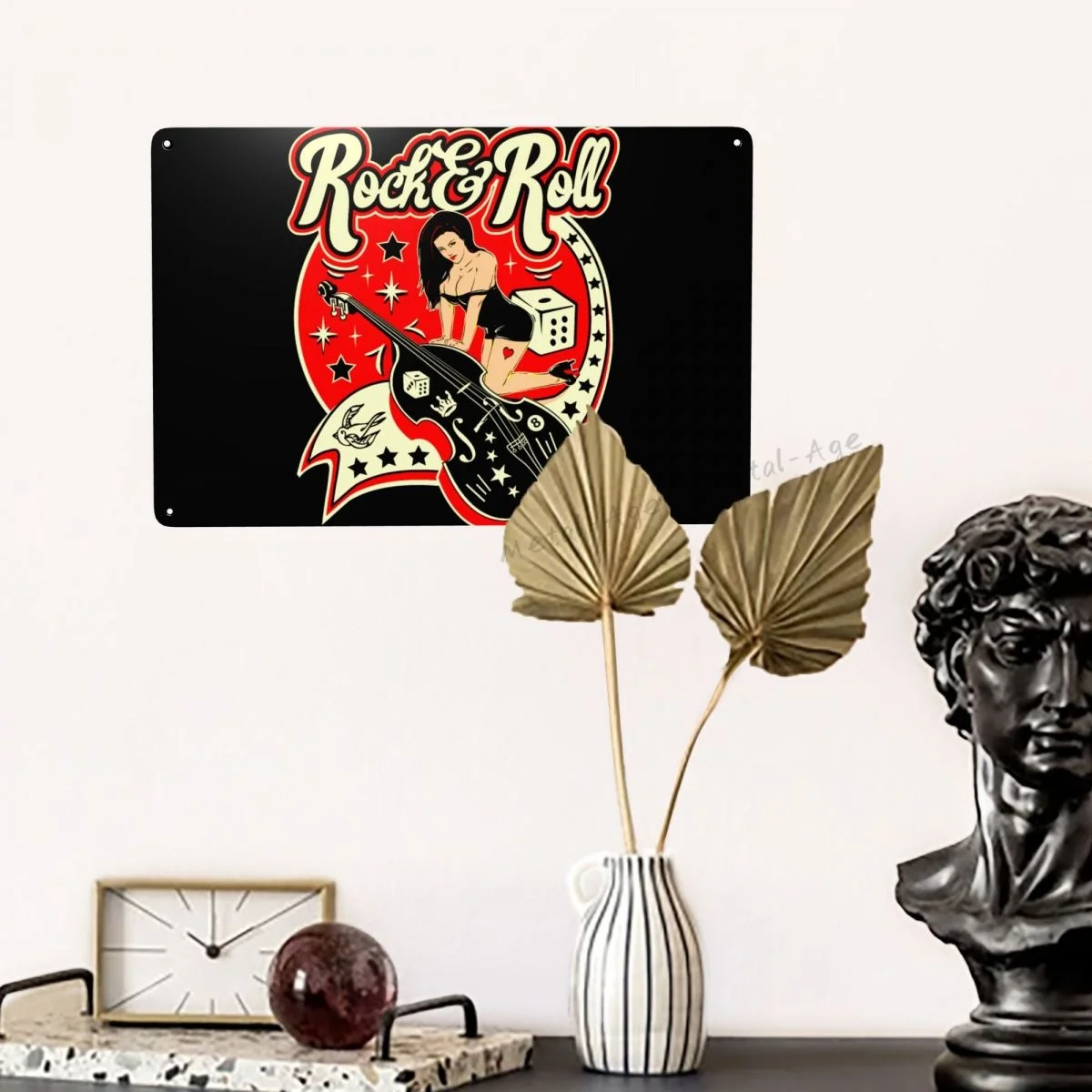 

Pin Up Girl Art Culture Metal Tin Signs Rockabilly Retro Rock And Roll Vintage Iron Painting Plate Room Home Decor Wall Arts
