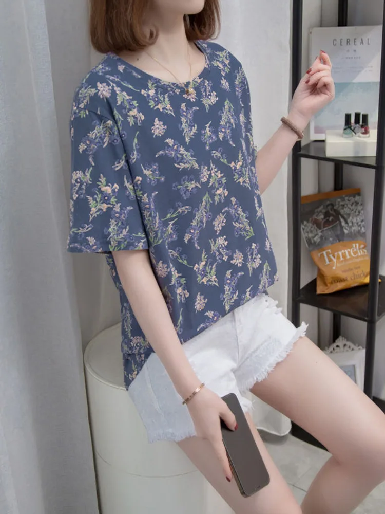 

Футболка женская хлопковая с коротким рукавом, винтажная Свободная рубашка с большим цветочным принтом в Корейском стиле, топ оверсайз, 100 к...