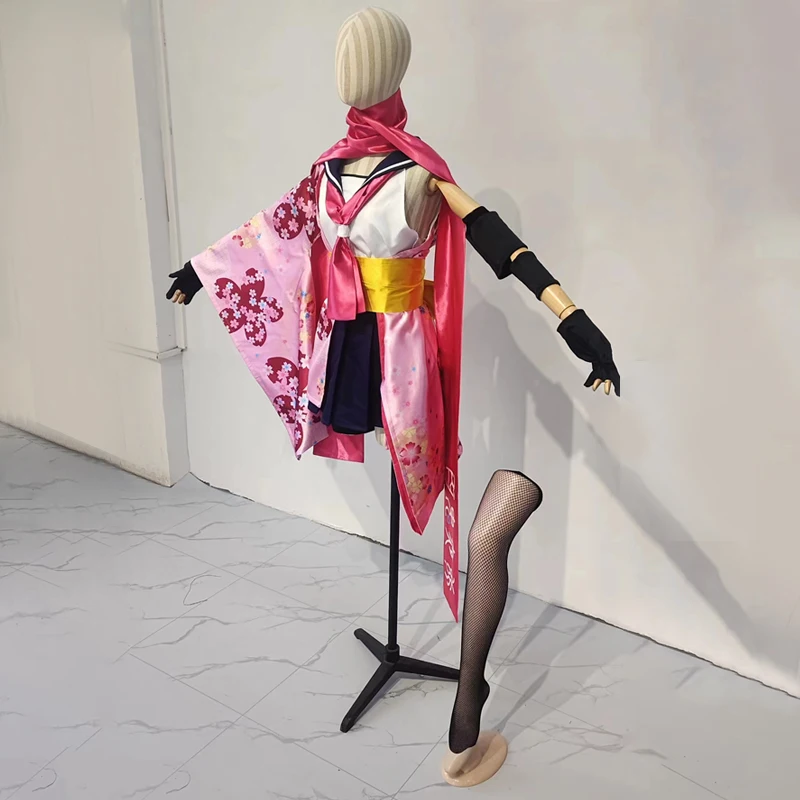 Синий архив ночь ведьмы потому что Куда Изуна косплей сто призраков Сакура