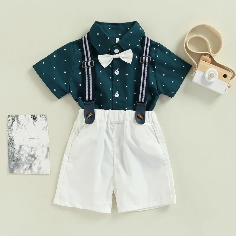 

Детская футболка с коротким рукавом и принтом звезд для мальчиков с галстуком-бабочкой и повседневными шортами на бретелях