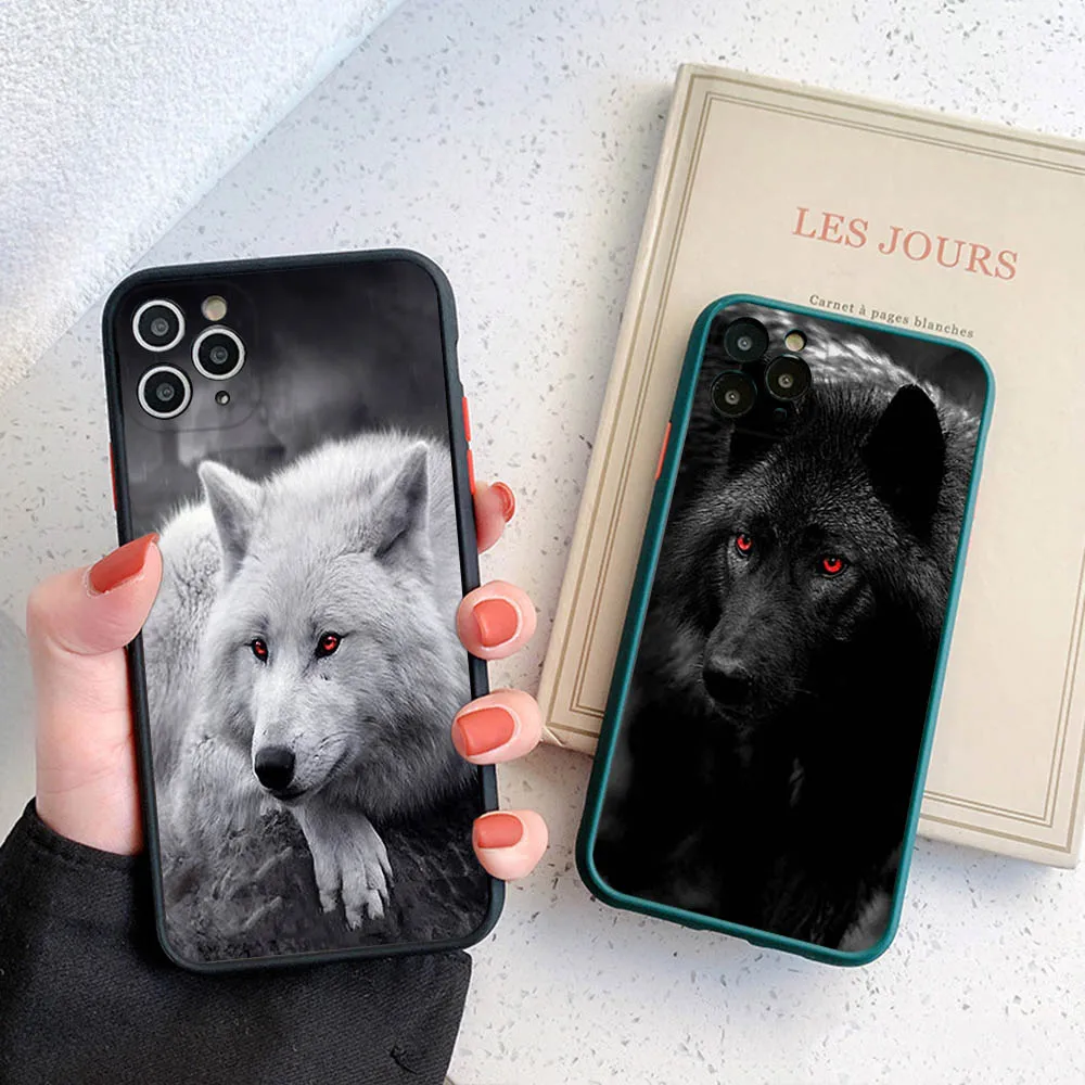 Translucent Phone Case For iPhone 16 15 14 7 8 Plus 13 12 11 Pro Max X XR XS SE Mini Luxury Snow Wolf Black Matte Back Cover