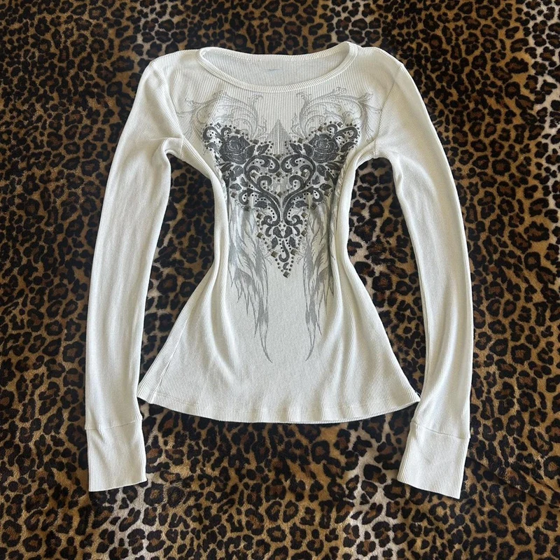 Женский винтажный пуловер в стиле гранж с длинным рукавом и графическим принтом