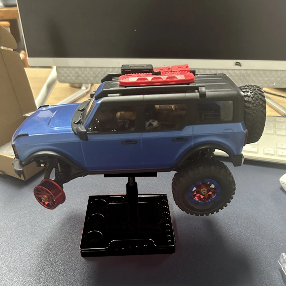 Рабочая станция для ремонта автомобилей с дистанционным управлением гусеничная