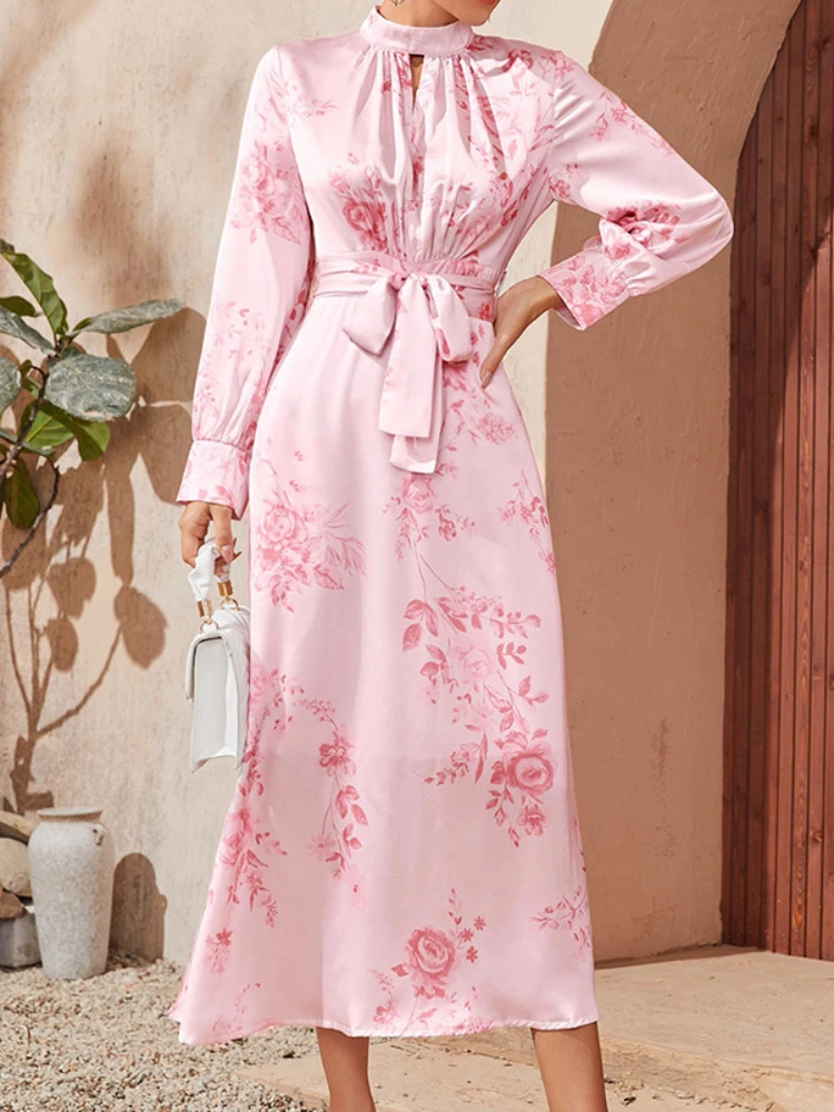 

Женское винтажное кружевное платье средней длины, элегантное привлекательное дизайнерское платье с французскими рюшами и вырезом, элегант...