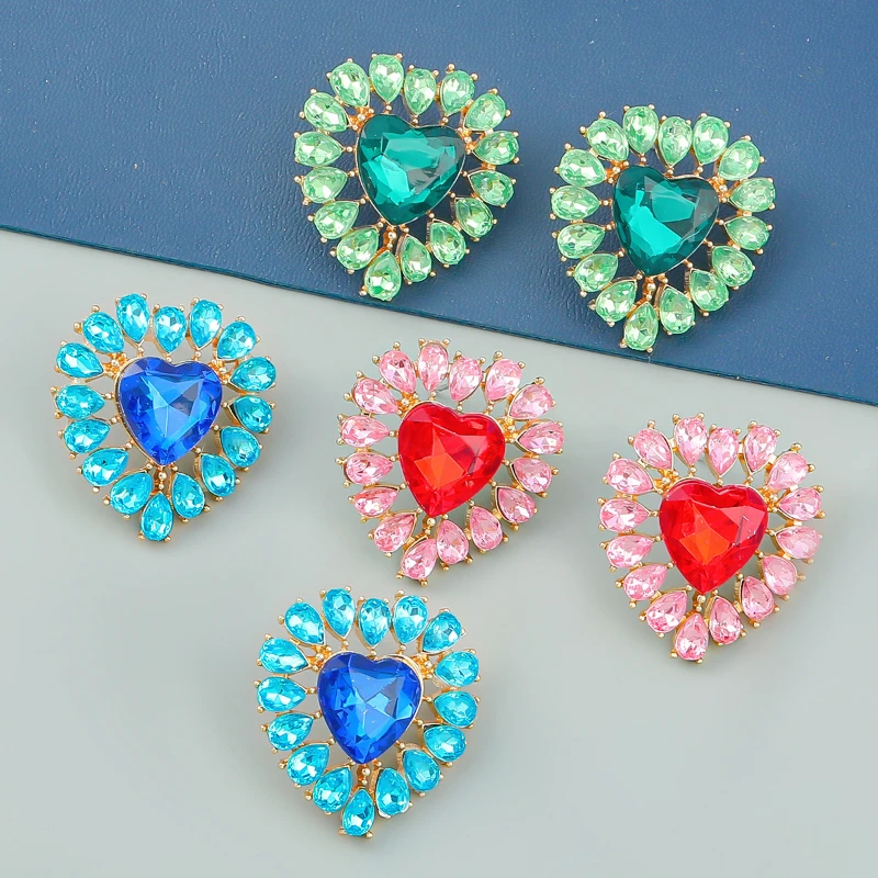 

Luxury Sparkling Artificial Rhinestone Rhinestone Heart Earrings Fashion Ladies Love Earrings Party Jewelry
