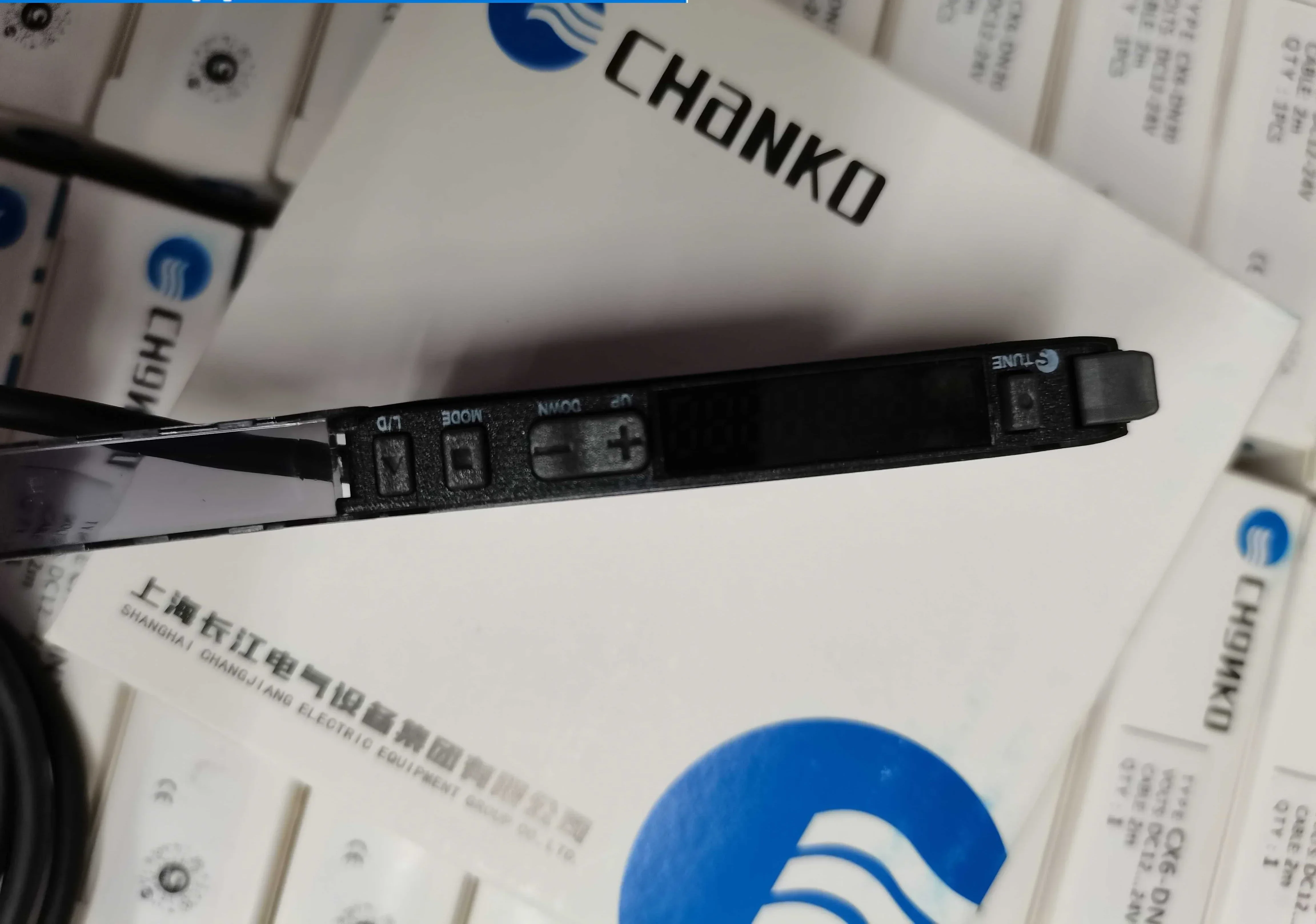 CX6-DN30 CX6DN30 CX6 Цифровой оптоволоконный усилитель CHANKO DC12-24V