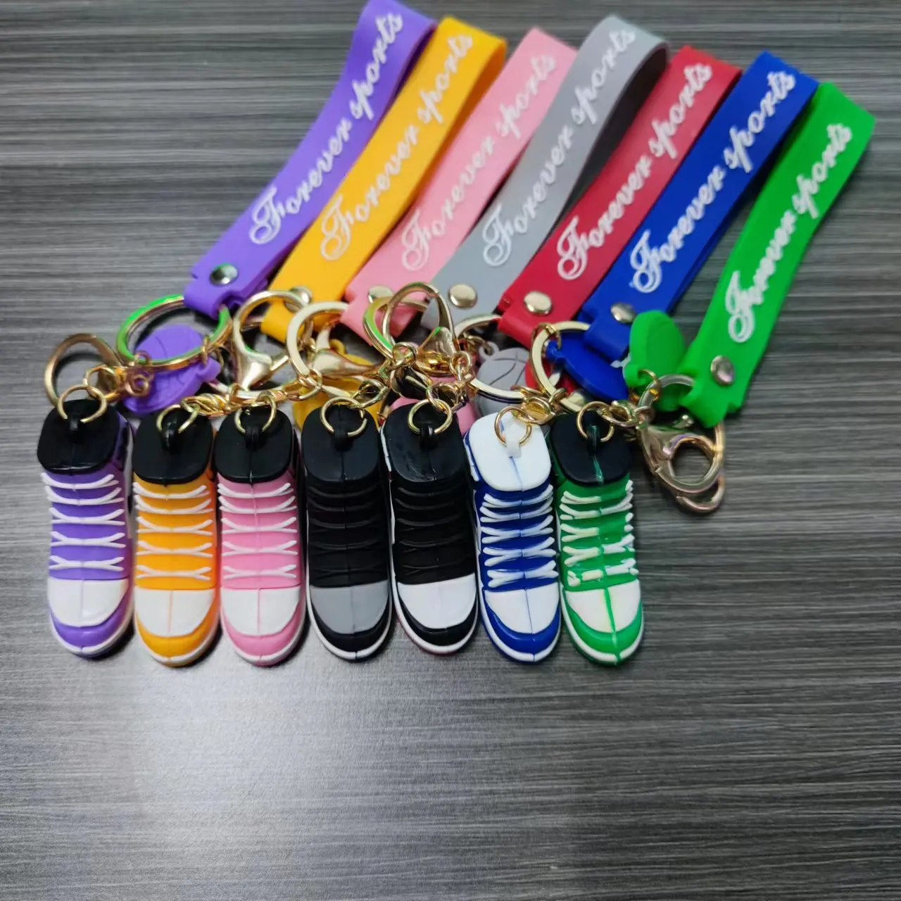 

Sneaker Keychain Creative Cartoon Soft Rubber Shoes Keychain Personality Car Bag Pendant Trend Ornaments Keyring Accessorie Gift