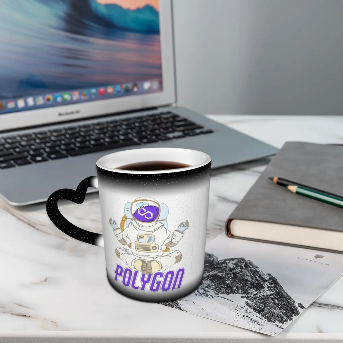 Кружка с изменением цвета в небе многогранная Йога дзен криптовалюта луна