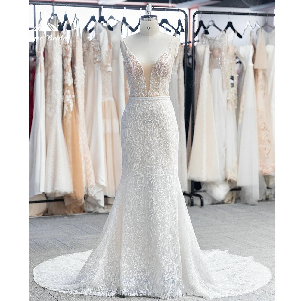 

Роскошное кружевное свадебное платье Roycebridal с глубоким V-образным вырезом и бисером, богемное свадебное платье на бретелях-спагетти с откры...