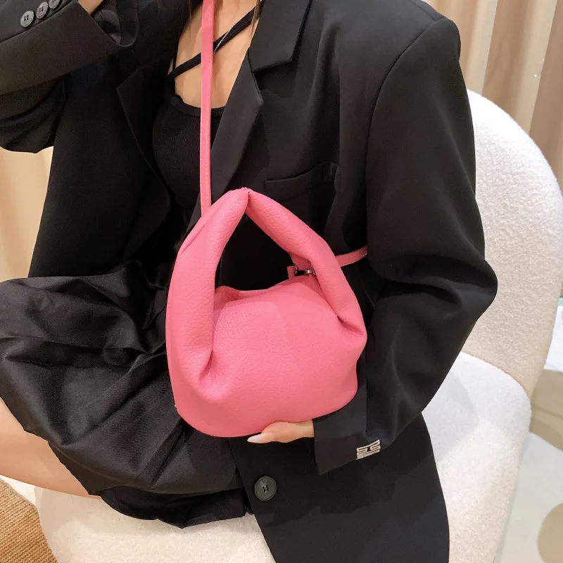 

Tote Pleated Clouds Bag Female Summer 2023 New Niche Design Handbag Premium Sense Crossbody Korean Ladies Bag