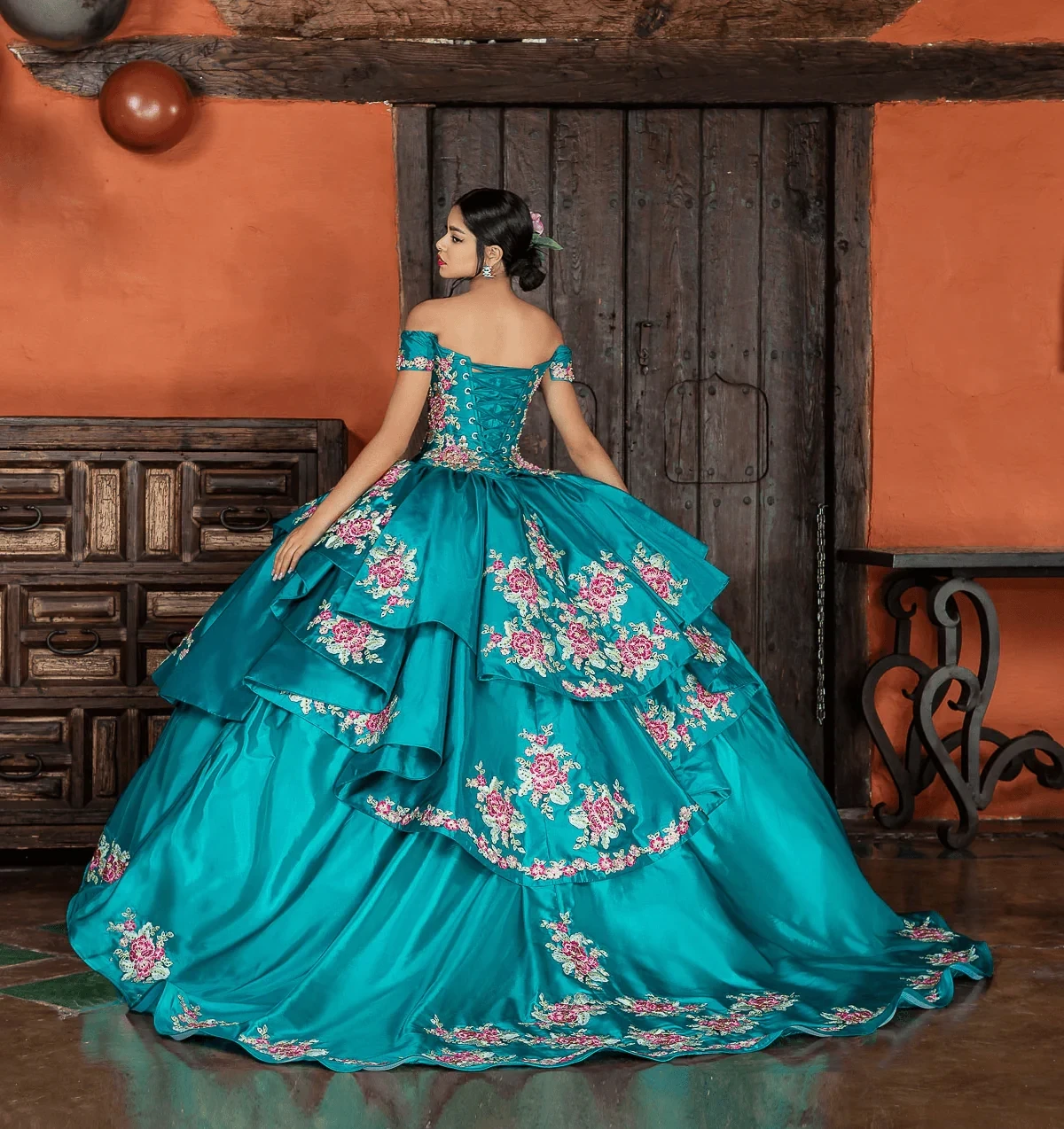 Синие платья Charro Quinceanera бальное платье с короткими рукавами многоуровневые