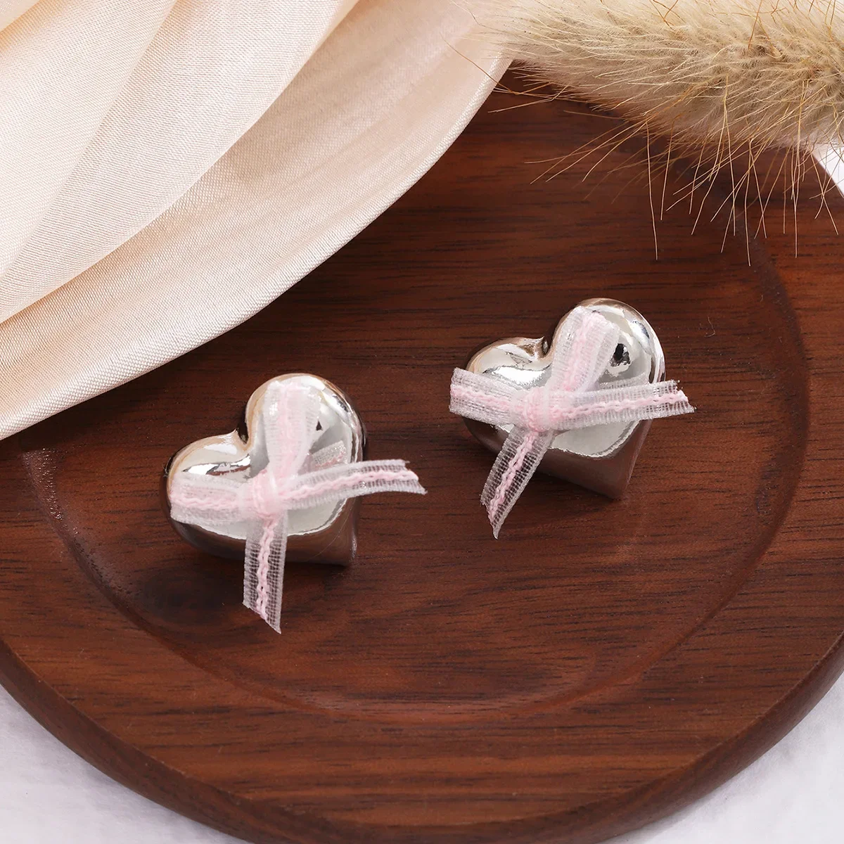 DesignNiche летние милые серьги с шелковой лентой легкие роскошные в форме сердца