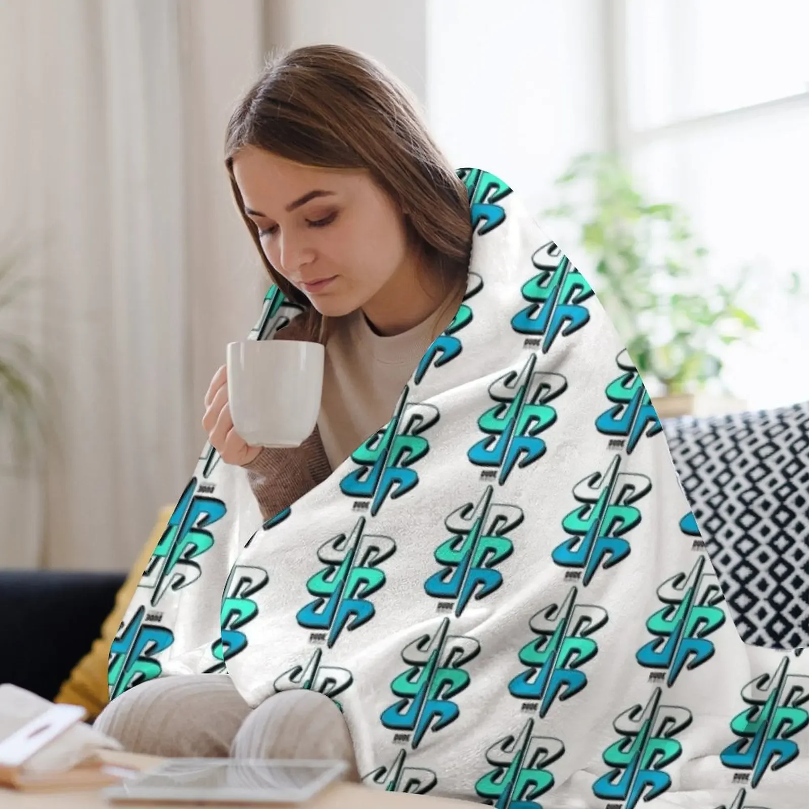 НОВАЯ Дода. ФУТБОЛКА Perfect TRIPLE THREAT TEE 2021 (оригинальный серый) — одеяло Useless Madala