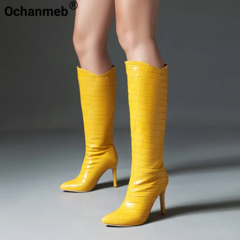 

Женские сапоги на шпильке Ochanmeb, ярко-желтые сапоги с острым носком, на тонком высоком каблуке, сапоги до колена из крокодиловой кожи, женская обувь, синие Бриджи 48