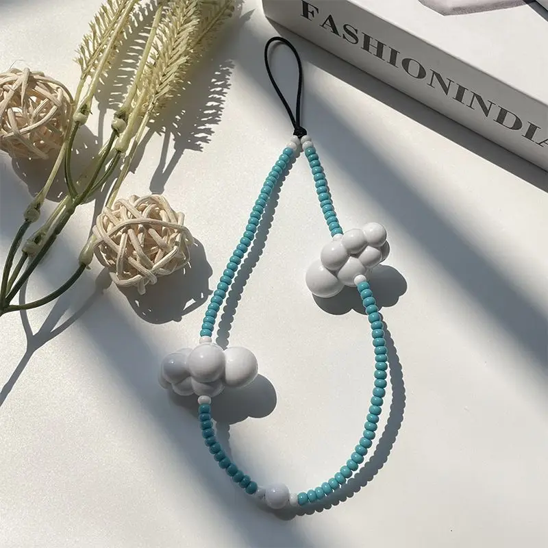 

Creative Cellphone Chains 2022 Trend Cute White Cloud Beaded Chains For Mobile Phone Fashion Women Designer Phone Accessories