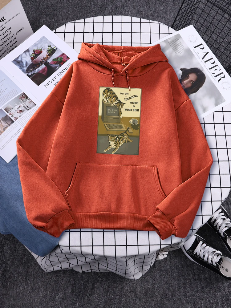 

They Got A Surprising Amount Of Work Done Computer Cats Prints Womens Hooded Fleece Warm Tops Vintage Soft Pullover Female Hoody