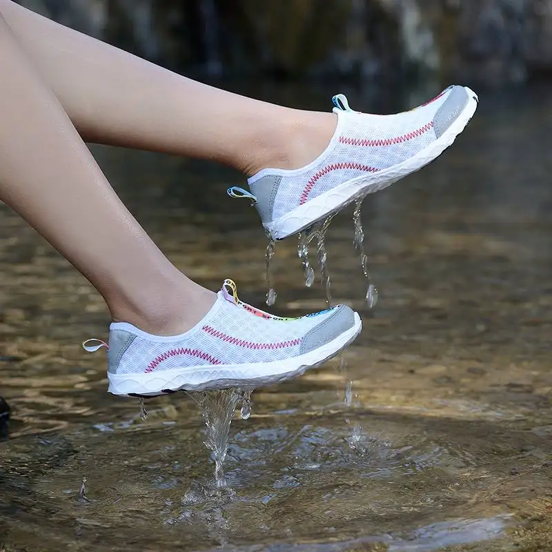 

Мужская Летняя обувь для воды, удобная Легкая пляжная обувь для улицы, быстросохнущие акватуфли для плавания, пляжные спортивные кроссовки ...
