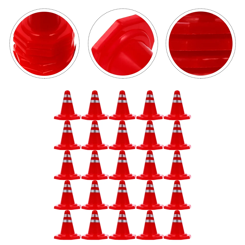 

25pcs Simulation Funny Plastic Great Road Signs Roadblock Signs Traffic Signs for Home Decor