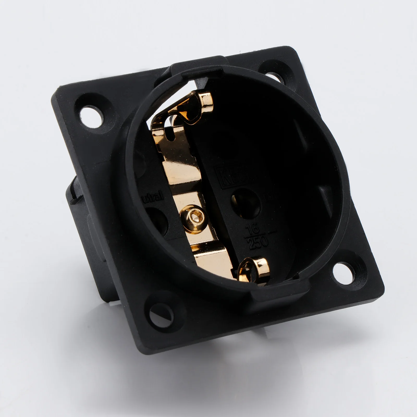 

Розетка Preffair FI-E30 250В 16А