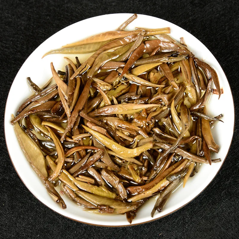 China Single Bud Aged White Tea Da Baihao Longzhu Ancient Tree Moonlight Baituo Silver Needle Health Care Slimming |