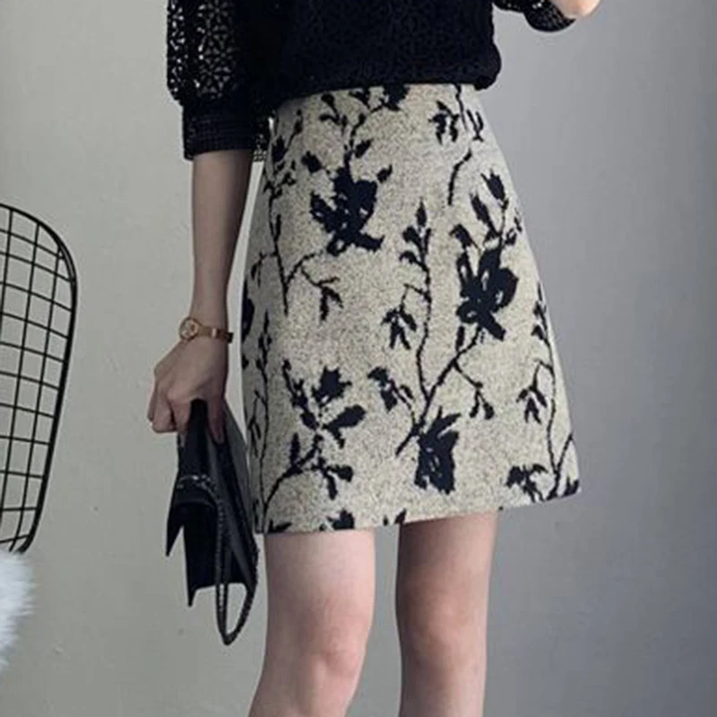 2022 new women's dress autumn French high-end  patchwork floral dress pleated skirt  long skirts for women Casual Cotton