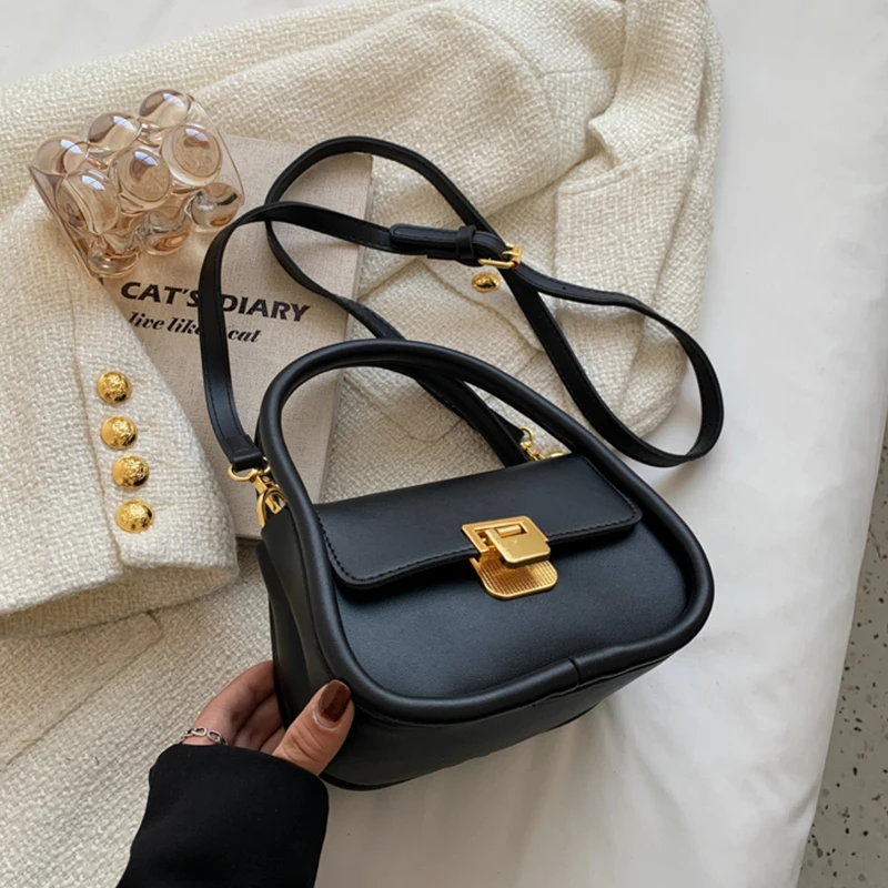 Fashion Vintage Designer Shoulder Boston Handbag for Women Luxury 2023 New in Messenger Bag Brand Tote Purse Small Lock Clutch