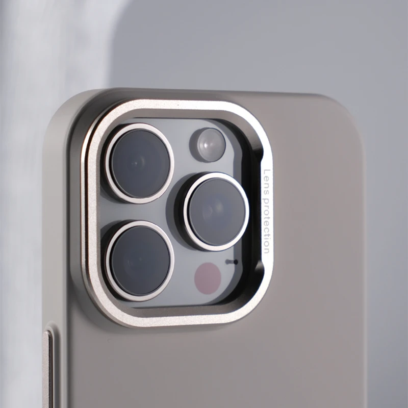 Ультратонкий чехол MagSafe с объективом из сплава для iPhone 16 pro max 15 Pro 14 13 жесткий ПК