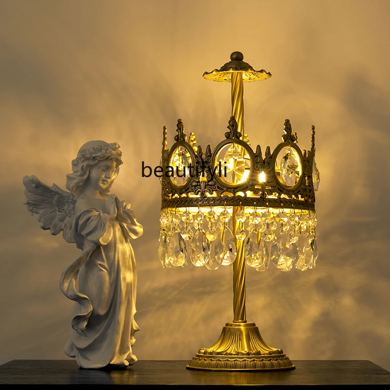 

GY французская стильная старинная хрустальная лампа, винтажная латунная прикроватная лампа для спальни, роскошная медсветильник настольна...