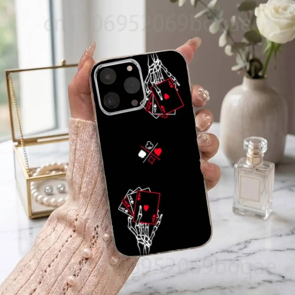 Фото Чехол для телефона Poker Gothik для iPhone 17, 16, 15, 14, 13, 12, 11, XR, Pro, Max, Plus, mini, прозрачный, мягкий №2