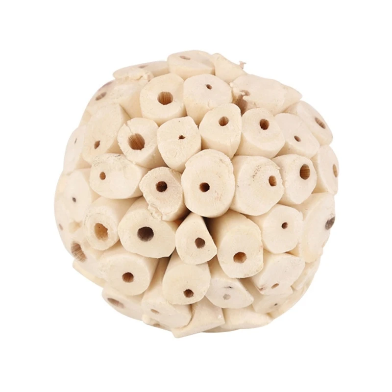 Маленькая птица жевательная игрушка травяные шарики для кусачек птичья клетка