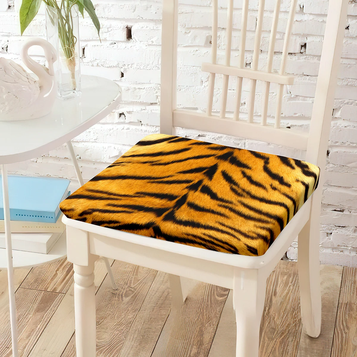 

Tiger Animal Fur Print Chair Cushion Seat Padding Equipped with Invisible Zipper Chairs Pad for Office Living Room Bedroom Decor